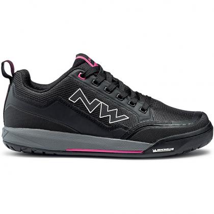 Northwave Wmn Clan Flat Pedal Shoes-Black/Fuchsia